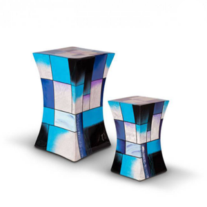 Glasfiber urn - Blauw (meerdere maten)